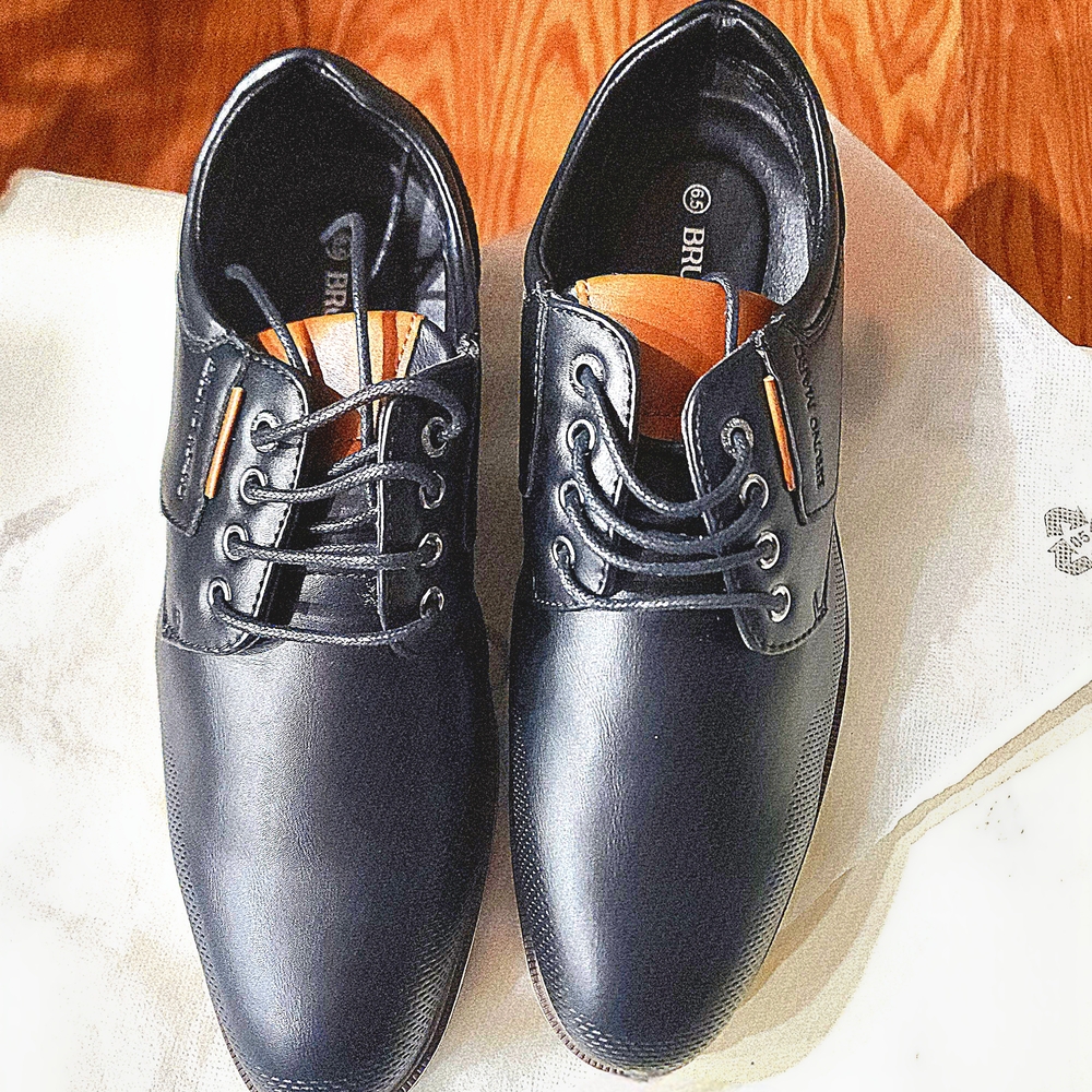 Bruno Black Leather Men's Oxfords